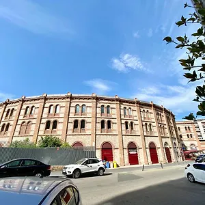 Barato En Piso Familiar Compartido El Centro De La Ciudad Cerca De La Estacion De Autobuses Apartamento